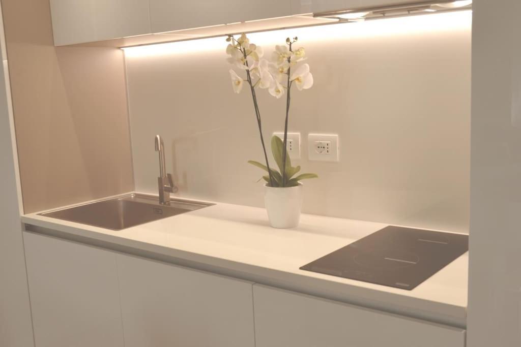 Queen Verona Luxury Apartment Buitenkant foto