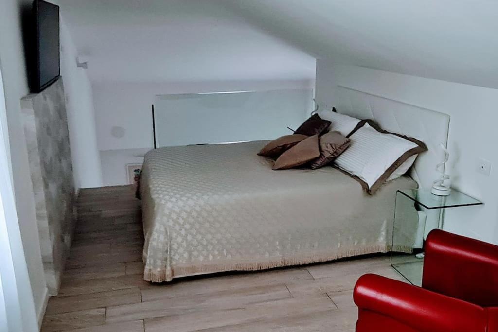 Queen Verona Luxury Apartment Buitenkant foto
