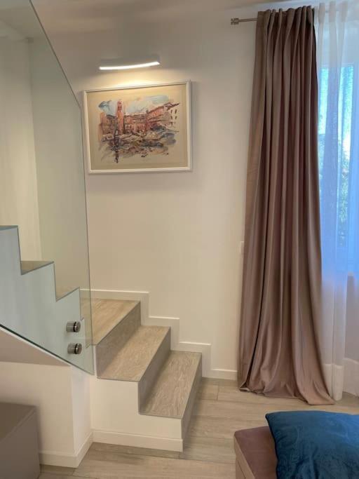 Queen Verona Luxury Apartment Buitenkant foto