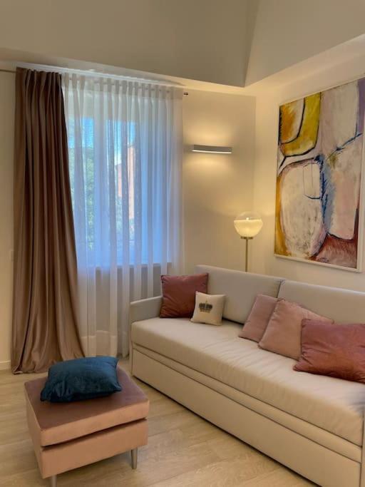 Queen Verona Luxury Apartment Buitenkant foto