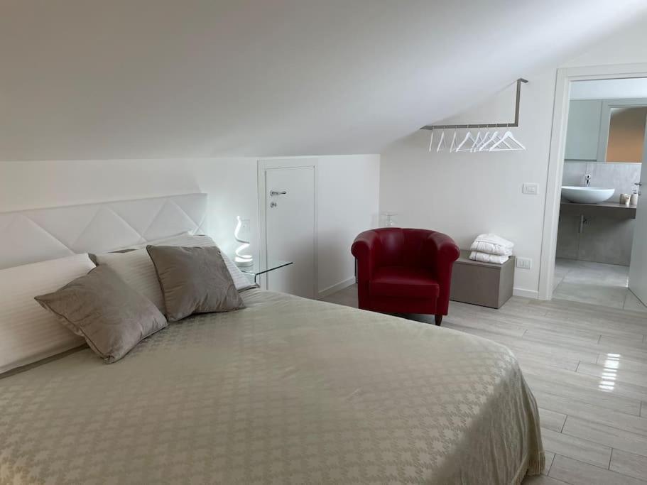 Queen Verona Luxury Apartment Buitenkant foto